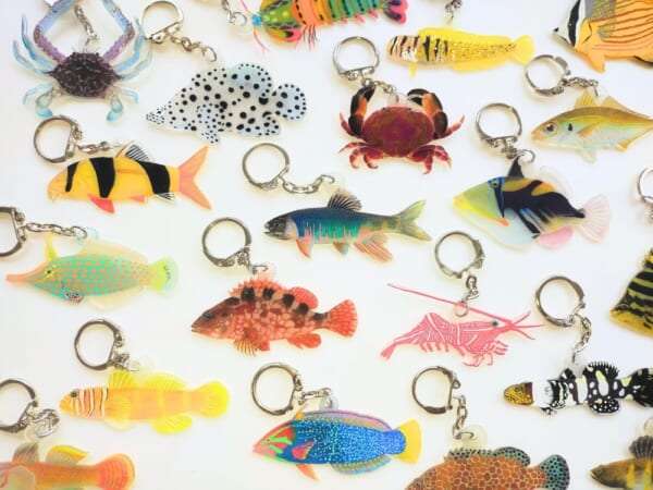作りも作った165種類。様々な海の生き物をモチーフにしたアクセサリー。