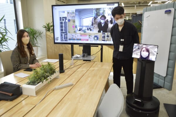 ロボットやバーチャルオフィスを利用　働きながら実証実験をおこなうコクヨのオフィスを見学してきた