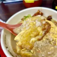 天下一品　こってり天津飯　スプーン上げ
