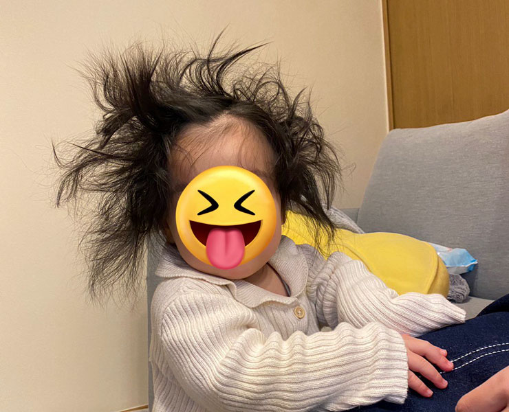 「感電でもしたんか」つい突っ込みたくなる赤ちゃんのクセツヨヘアスタイルがTwitterで話題