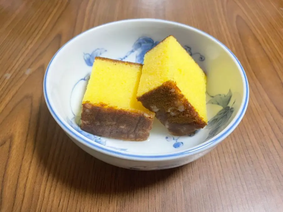 カステラにワンカップを漬けるだけで完成
