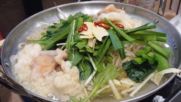 幸楽苑が「もつ鍋」を値下げ　新しいラーメンの食べ方をお店で体験