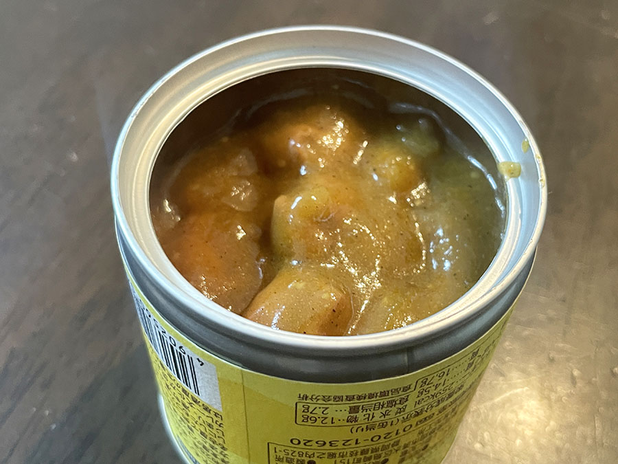 清水もつカレー缶を開けた様子