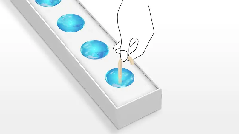 水色で半球の形をした羊羹