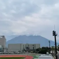 スタジアムから臨む桜島