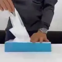 まるでティッシュを取り出すようにレジ袋が出てきます