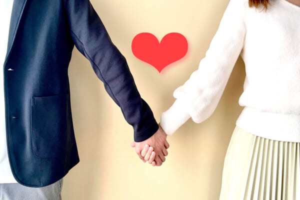 4月22日は「よい夫婦の日」　えっ？11月22日じゃないの？実はたくさんあった(画像：photoAC)