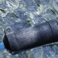 水に落としても「浮く」