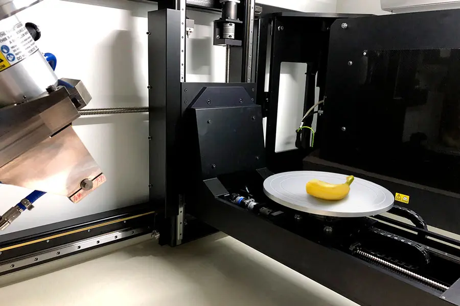 本物のバナナを高解像度で3Dデータ化