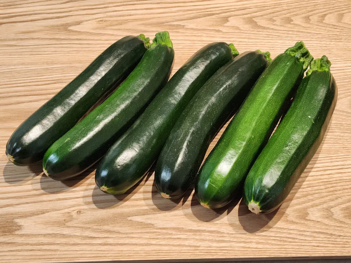 ズッキーニに強い苦みがあったら注意！野菜のプロが美味しい食べ方も伝授