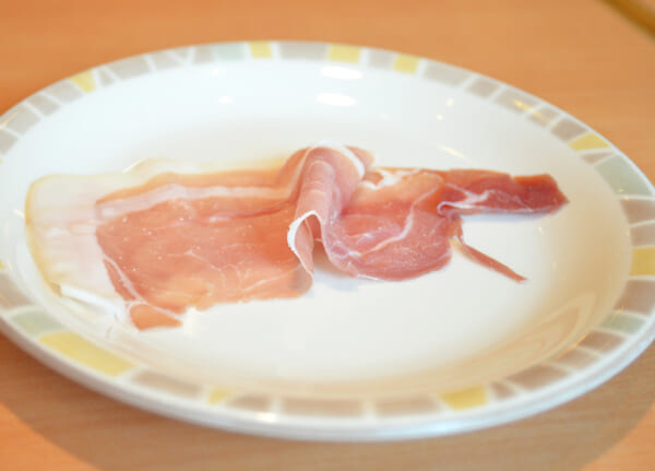 サイゼリヤで復活した生ハム