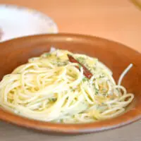 サイゼリヤでリニューアルされたペペロンチーノ