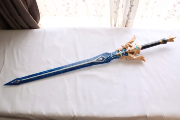 レジンで作る刀剣のファンアート　制作工程やこだわりがもはや武器職人