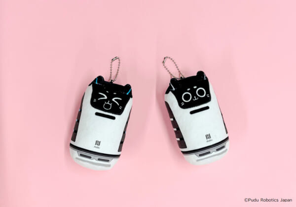 「BellaBot」と「BellaBot（Smile）」