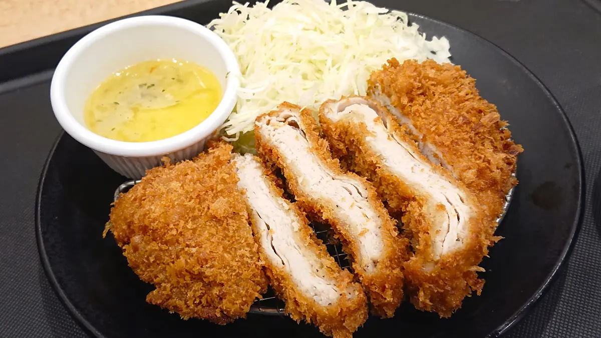 豚肉のミルフィーユが帰ってきたぞ！松のやの「ロースミルフィーユかつ」復活