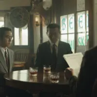 1955年のテキサスで商談をする2人のビジネスマン