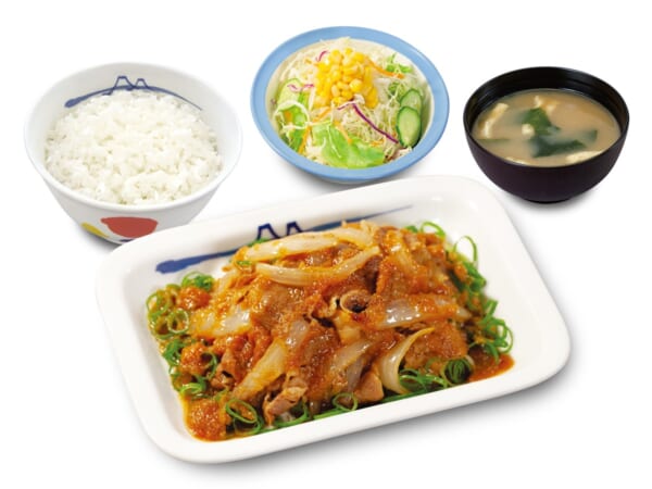 世界の料理の「松屋風アレンジ」再び　今度はペルーの「ロモサルタード」