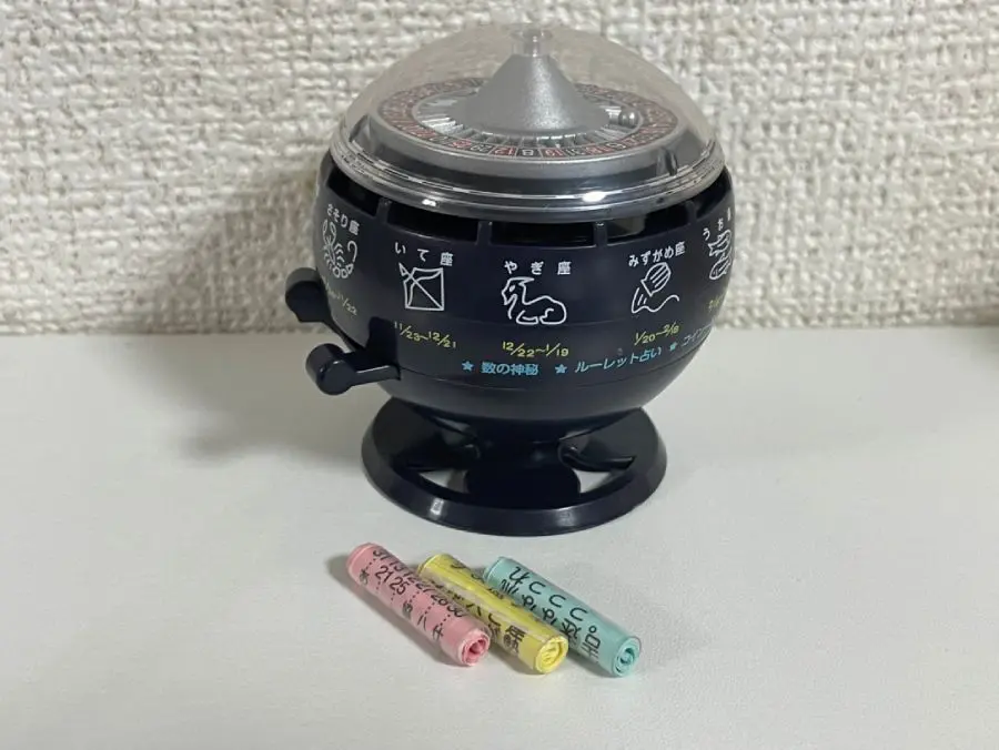 懐かしの「ルーレット式おみくじ器」がカプセルトイ化！早速遊んでみたら……かなり本格的だった | おたくま経済新聞