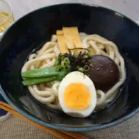 「“塩対応”うどん」（塩分量1.92g）