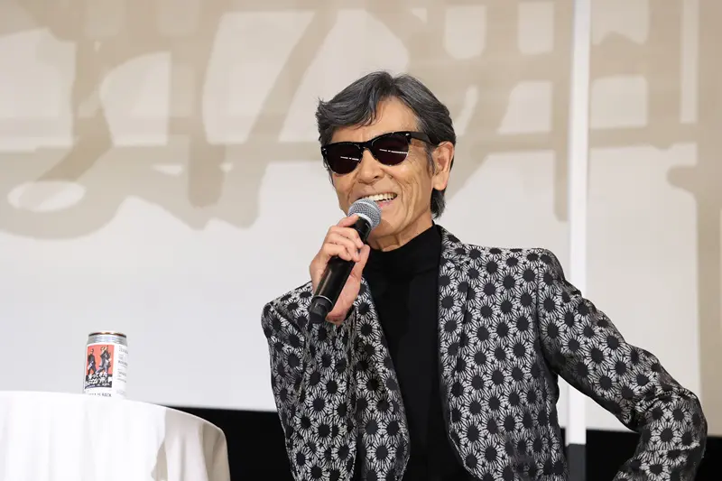 映画「帰ってきた あぶない刑事」舞台挨拶 タカとユージの登場に