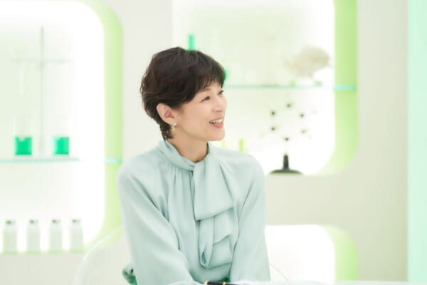 鈴木保奈美さん