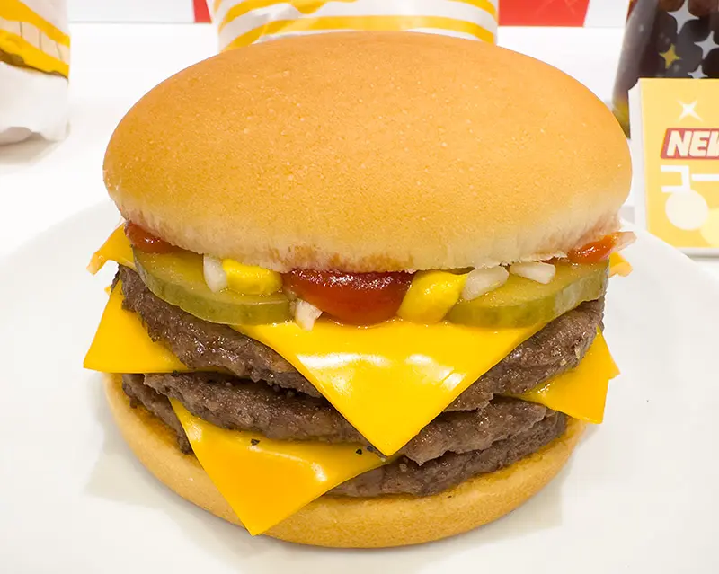 マクドナルド「ダブチ」の“進化版”が10月23日から限定発売 アメリカで