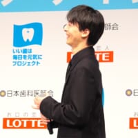 「岡田さんの笑顔は本当に素敵」