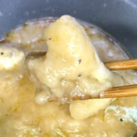 ラー油の辛味が胃に染みる