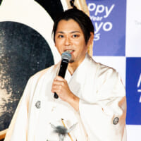 自身の公演した「フラメンコ歌舞伎」に絡め、「伝統と革新」を語る今井翼さん