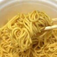 麺はもっちり＆弾力強めで、少し解釈違い