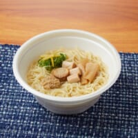 行列のできるラーメン店監修！ファミマが「ほたて日和監修 至福の塩ラーメン」発売