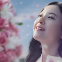 吉高由里子が花王「ニュービーズ」のCMに出演！「色別に洗たくをする」とこだわりも告白