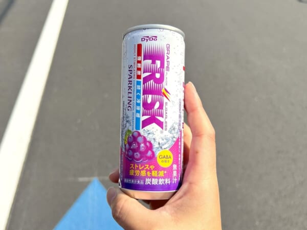 賛否両論呼んだ「飲むフリスク」に新味！飲みやすさも飲む難易度も上がった？