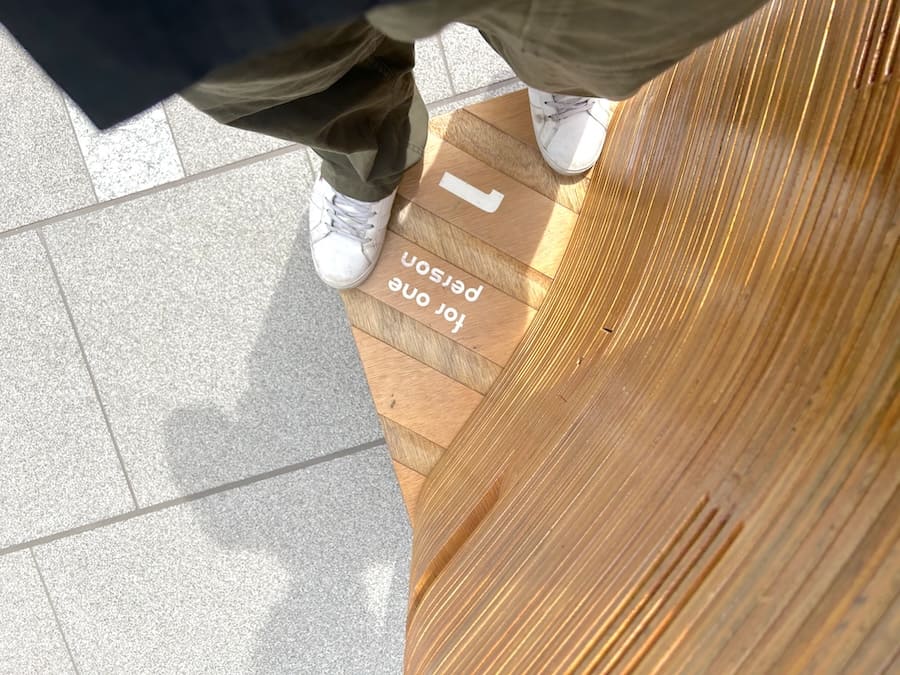 足場