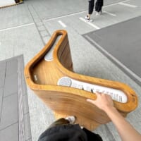 持ち手につかまる