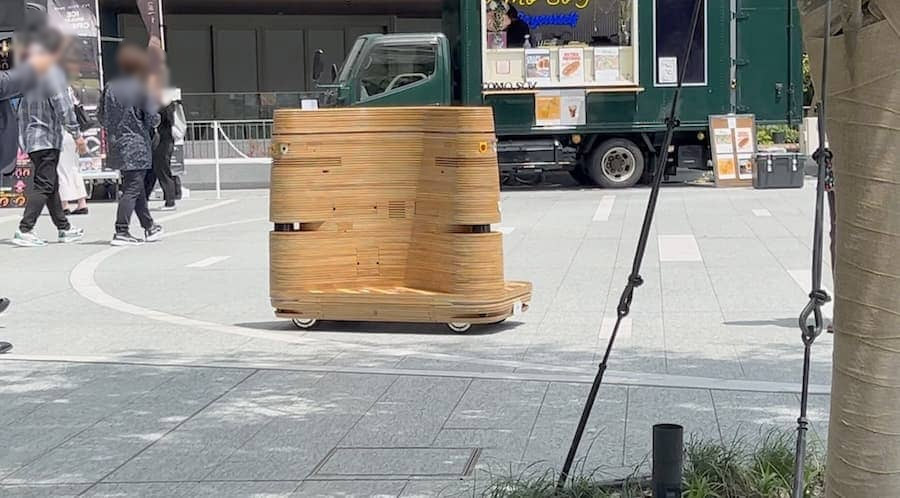 無人で走るiino