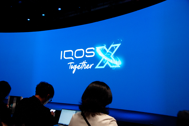 東京・京橋で行われた「IQOS Together X」2025年キャンペーン発表会