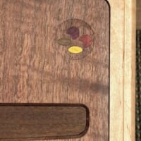 ロゴもきれいに配色されています