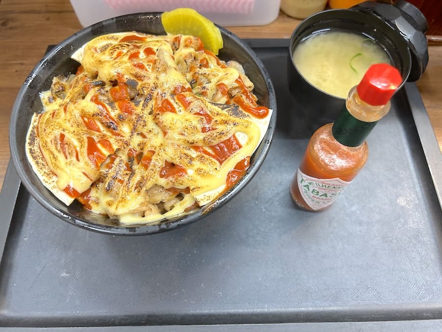 ピザすた丼