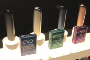 Ploom AURAとEVO