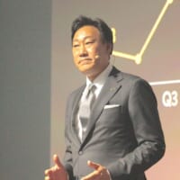 プレゼンをする山口氏
