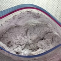 片栗粉を入れ混ぜ合わせる