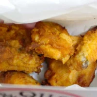 AI提案の“衣なしケンタ”に異議あり　「ケンタを食べる意味がないやろがい！」（画像はイメージ）