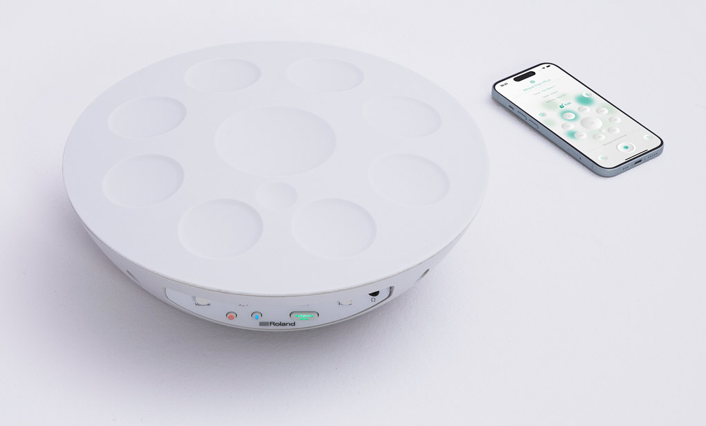 ローランド、電子楽器「Mood Pan」発表　ハンドパンなど12の音色を1台に