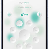 専用アプリ「Mood Pan Plus」（iOS／Android対応）