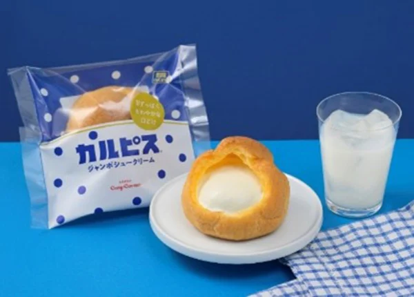 ジャンボシュークリーム カルピス