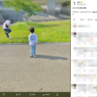 父を見守る息子