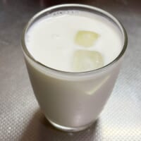 カルピスの牛乳割り