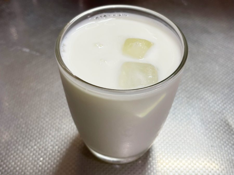 カルピスの牛乳割り