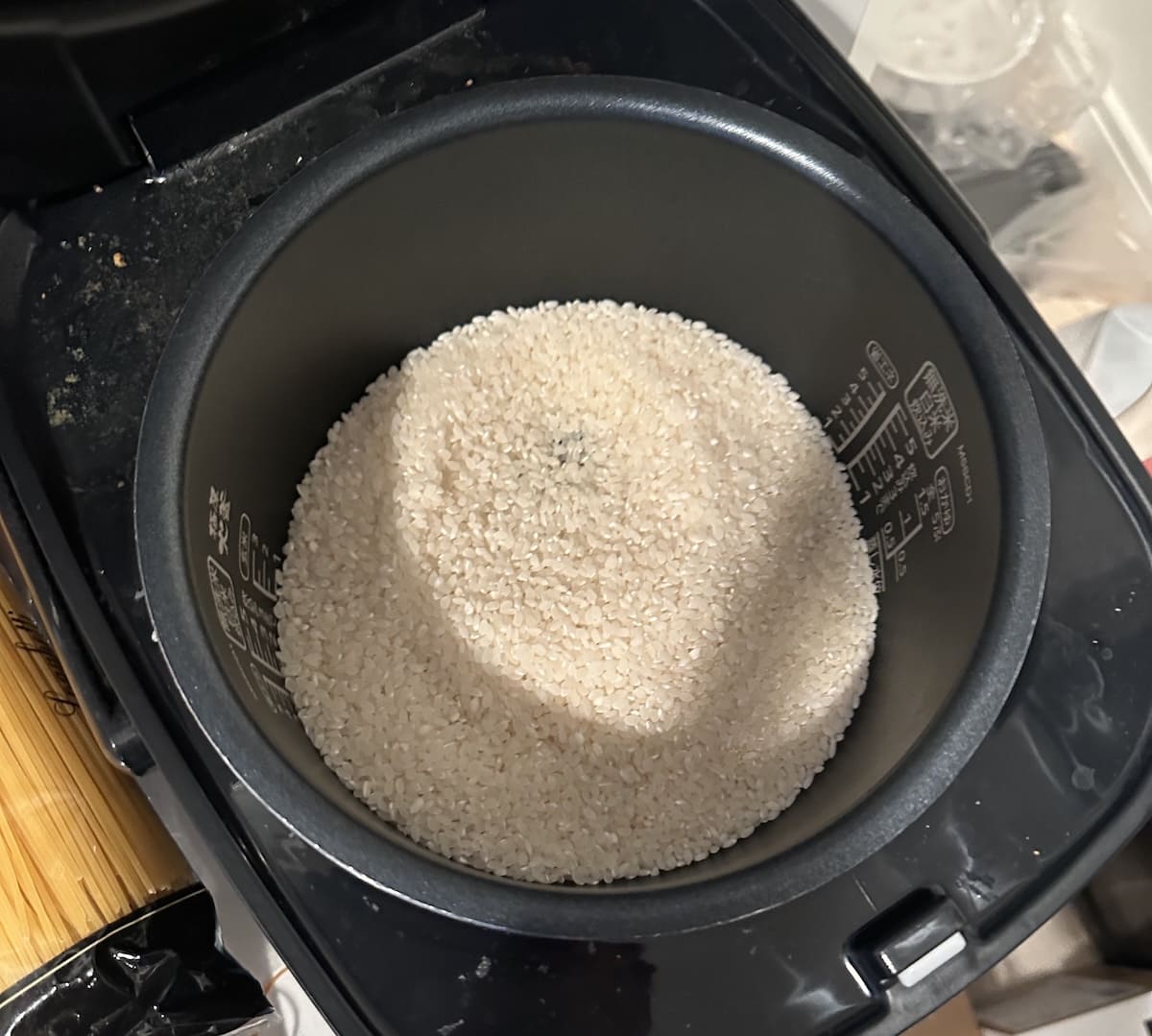 水を入れずに米を炊くとどうなる？炊飯器のうっかりミスで「放心状態になった」